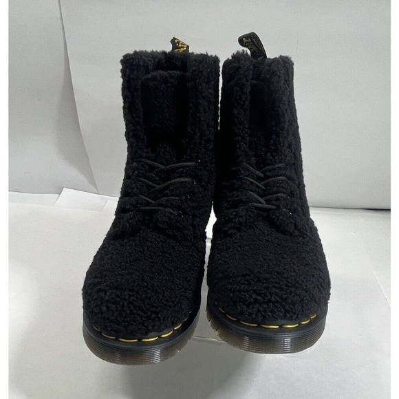 Doc Dr. Martens Women's Faux Fur Shearling Boots Black Size 10 Pascal New WO Box - Picture 8 of 16